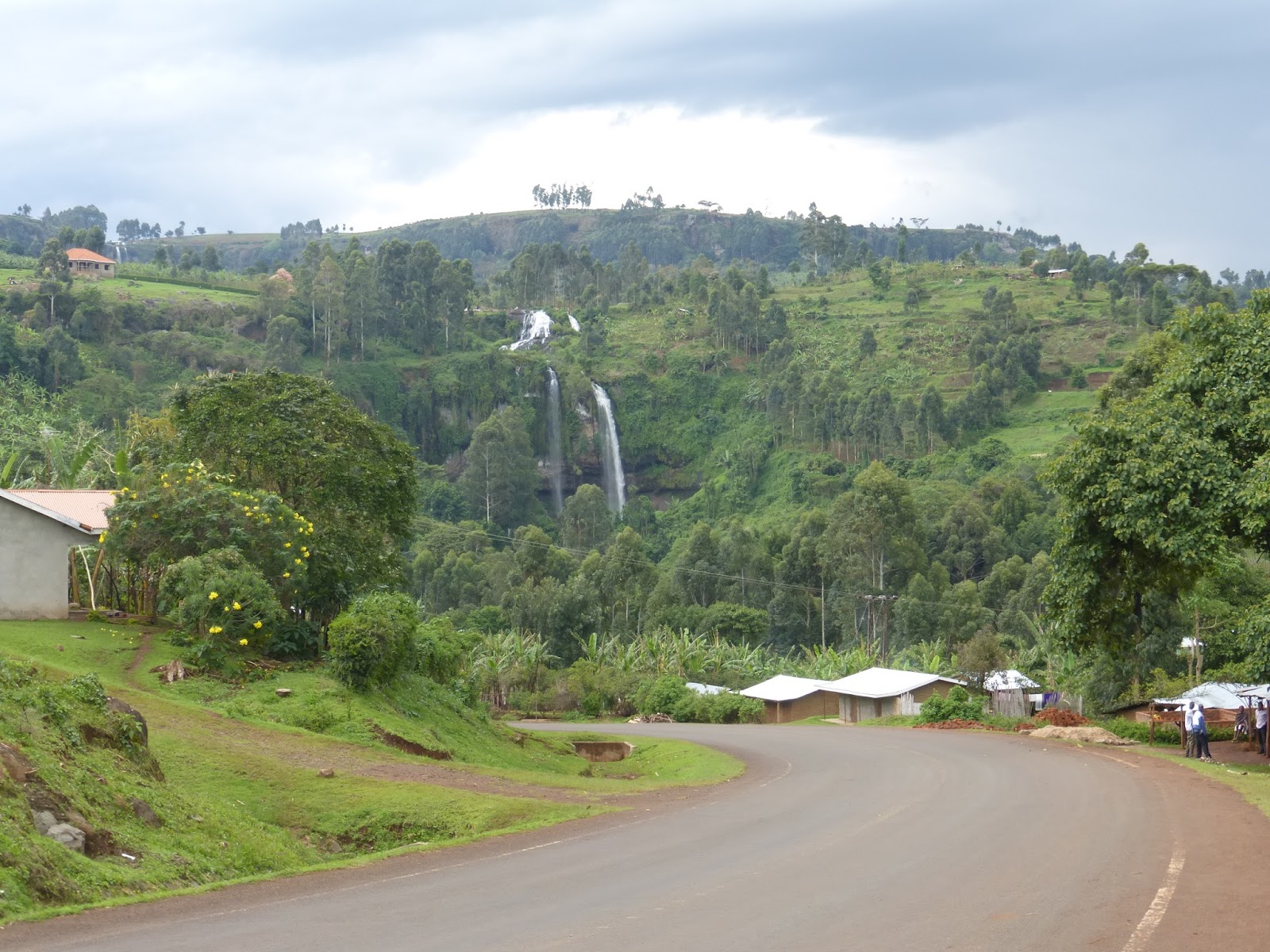 Driving to sipi falls in a rental car